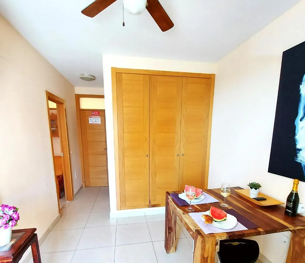 Adeje House, 1 Bedroom Wifi Free Costa Adeje  Holiday home